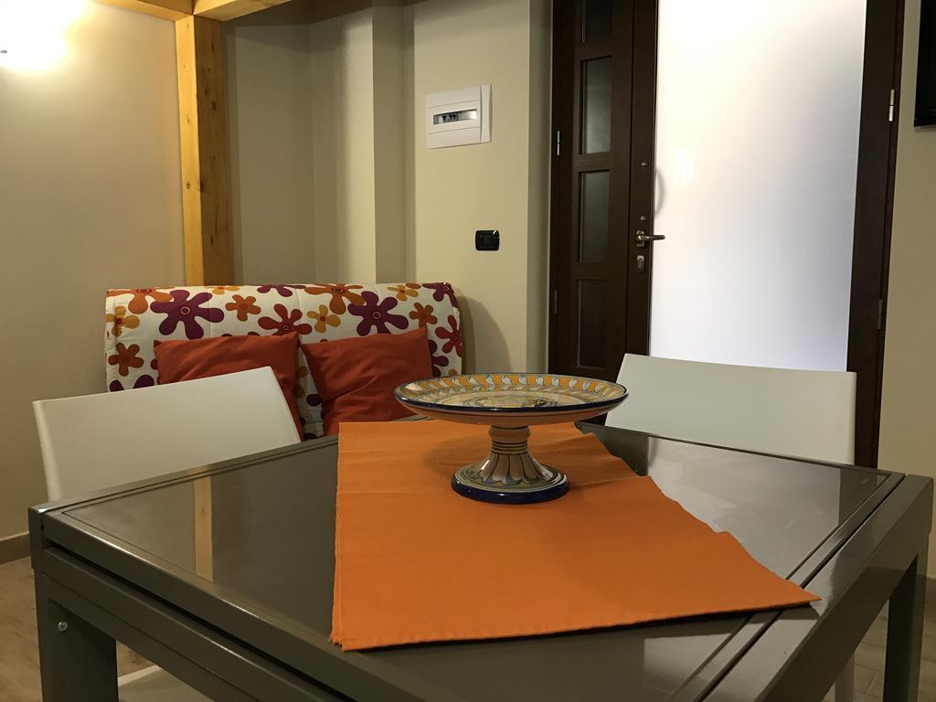 Loft Al Vicoletto Sul Mare Lejlighed Letojanni Eksteriør billede